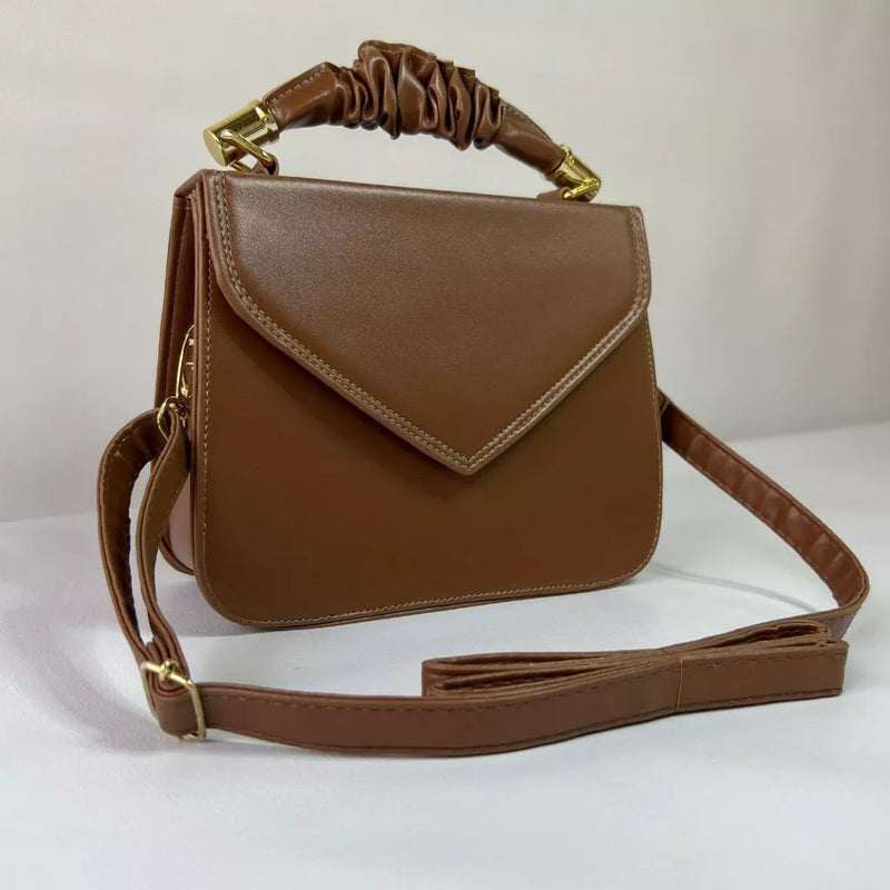 Bolsa transversal de mão feminina